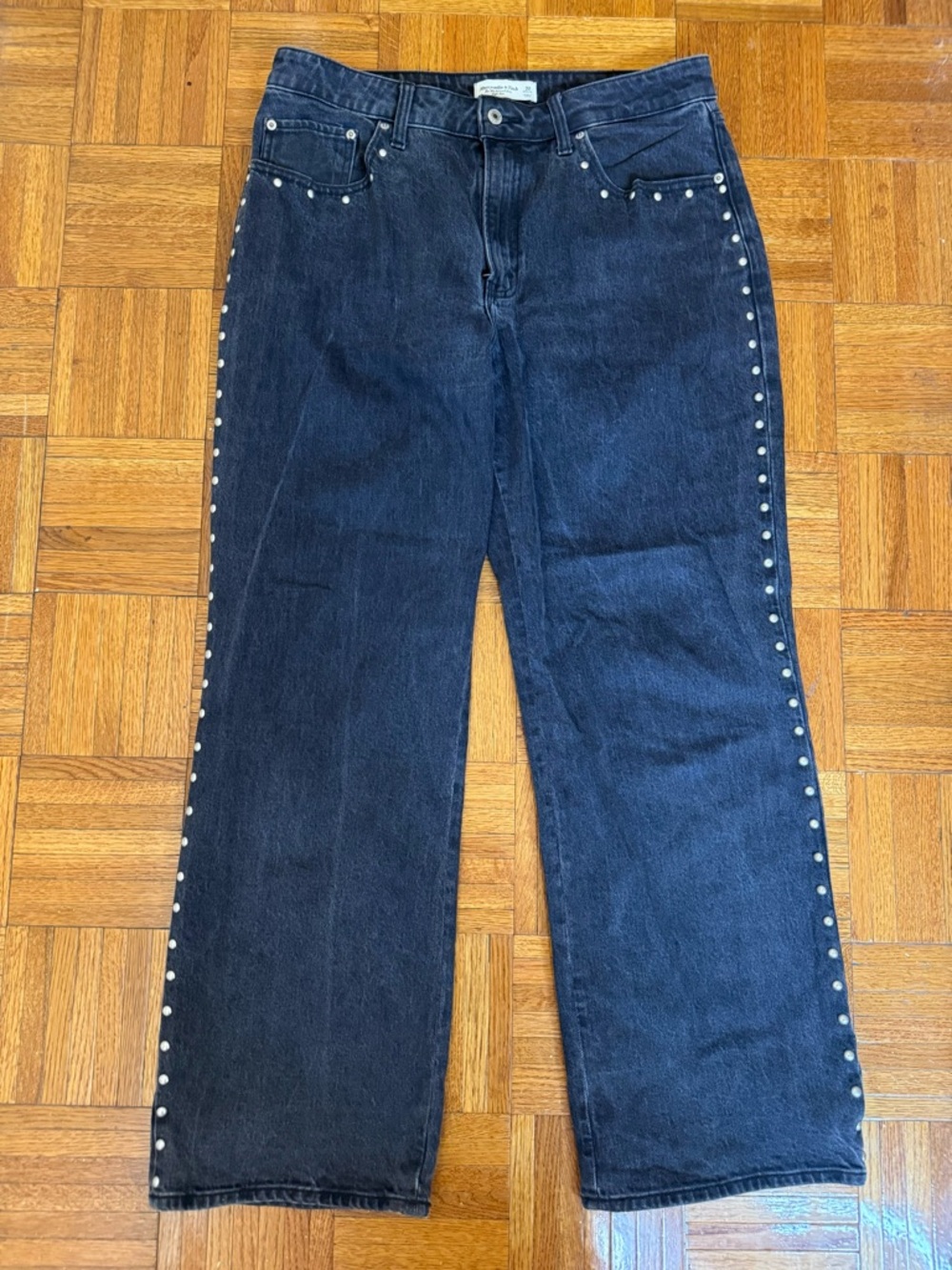 Abercrombie & Fitch High Rise 90’s Relaxed Jean in Black Studded Denim